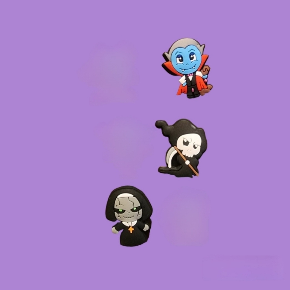Spooky Croc Charm Set